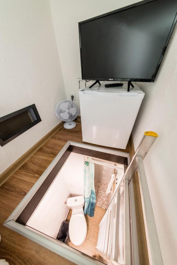 Micro Apartments 2,5 Qm - Najmniejsze Apartamenty Swiata 2,5 Mkw Krakow Exterior photo